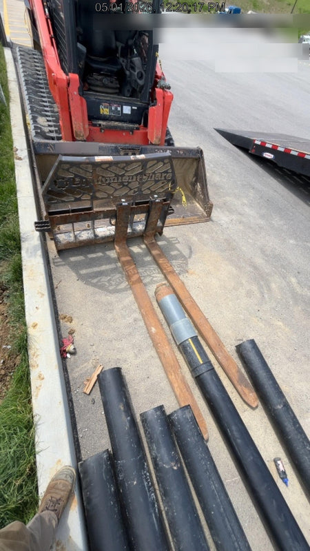 2021 PALADIN 48" Pallet Forks - Paladin