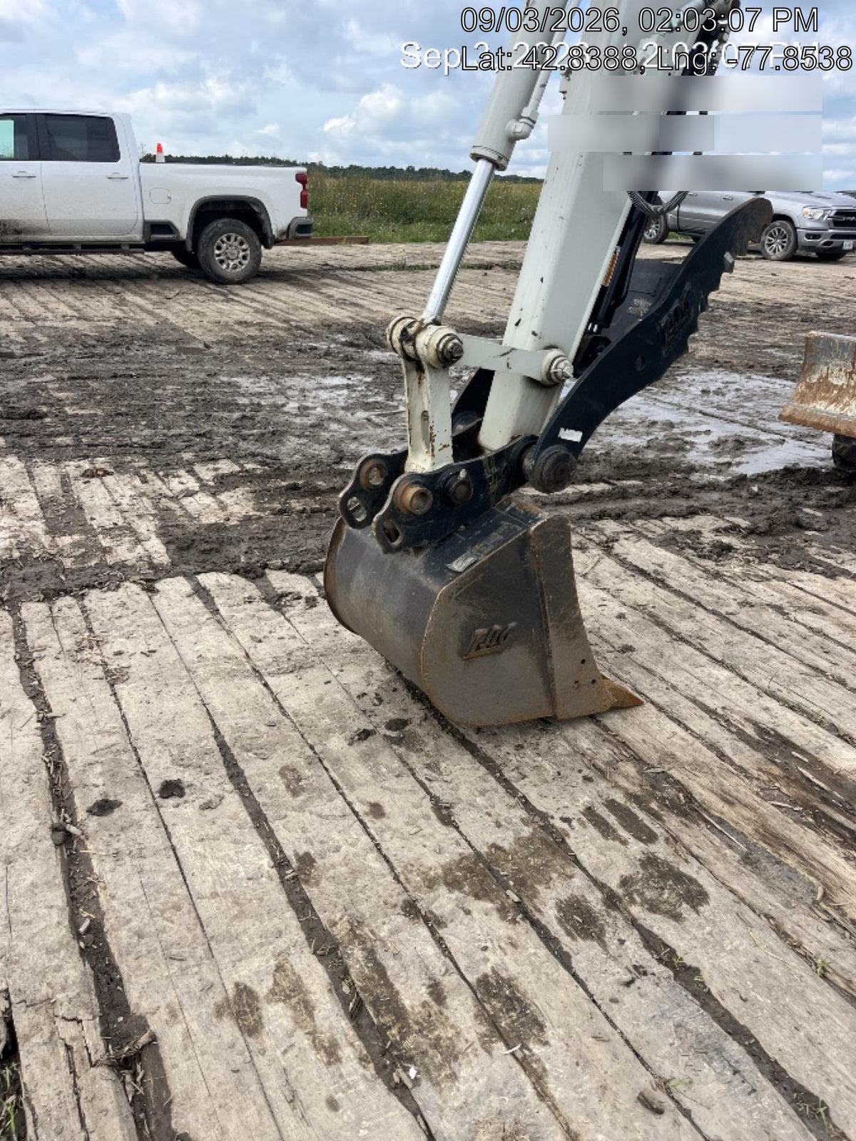 2025 TAKEUCHI TB250-2CR
