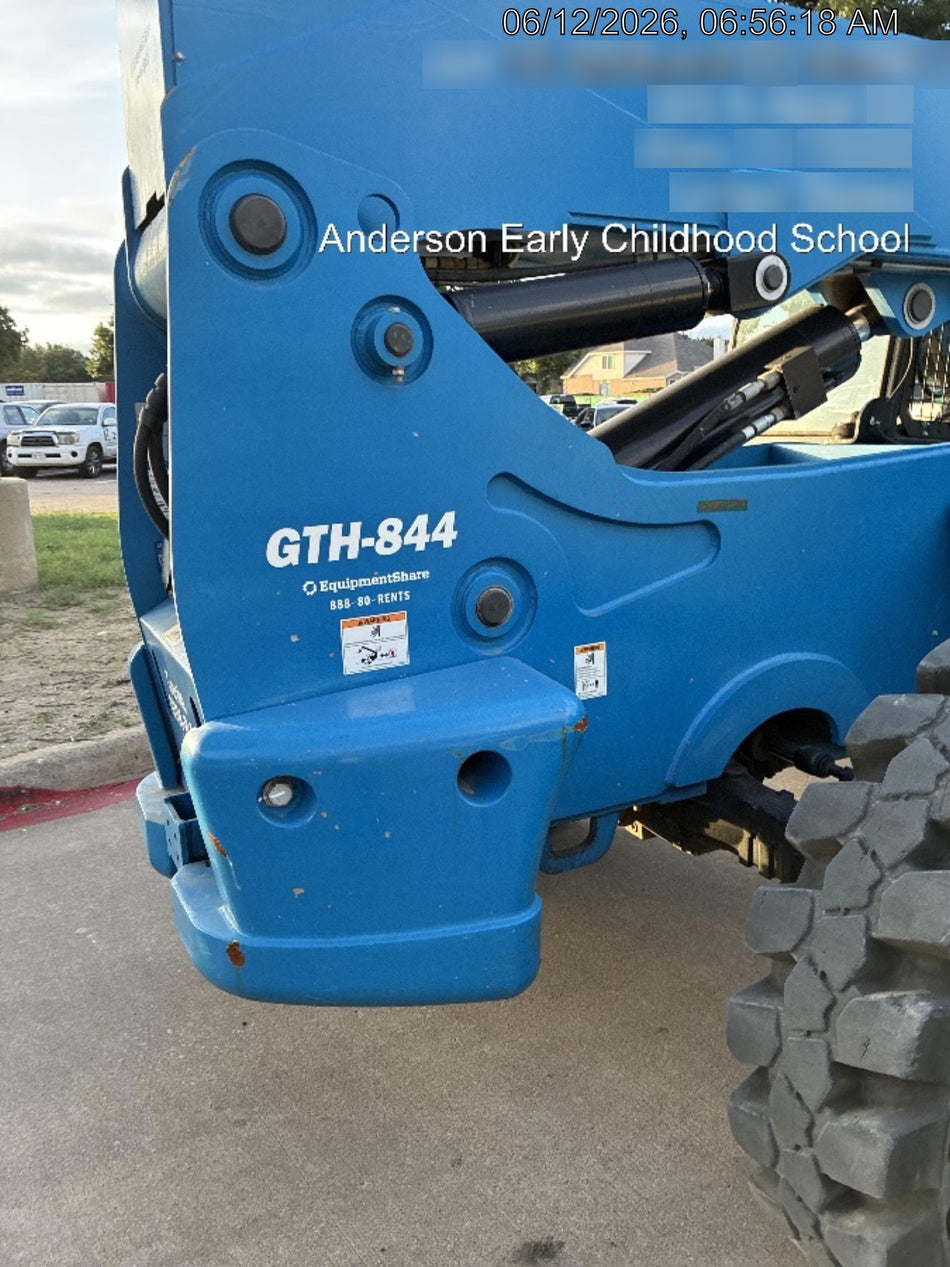2024 GENIE GTH-844