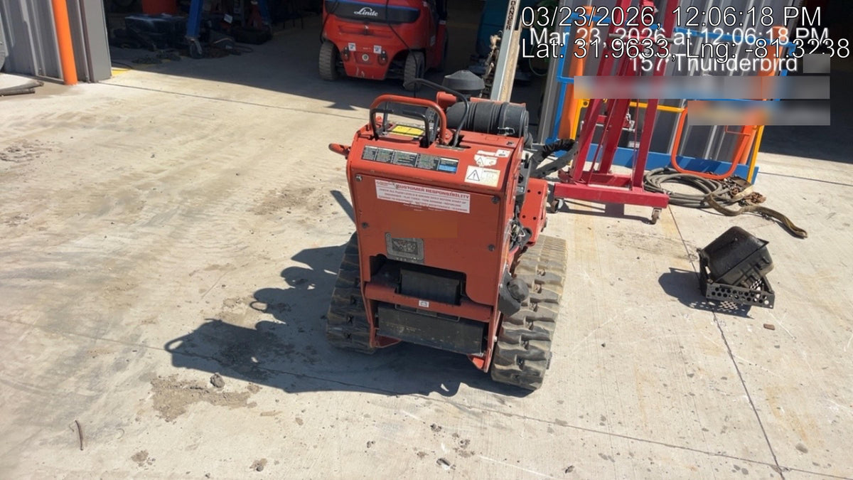 2020 DITCH WITCH C24XA