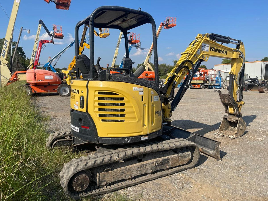 2025 TAKEUCHI 18" HD Bucket - Takeuchi