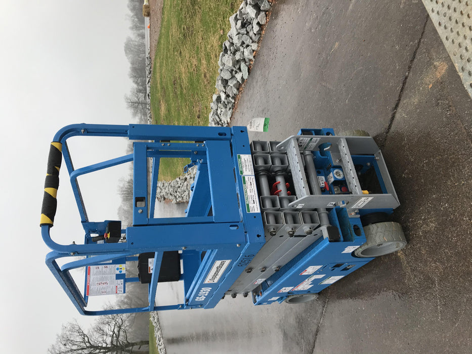 2020 Genie GS-1930 Solid Non Marking Tires, Beacon, Folding rails with half height swing gate