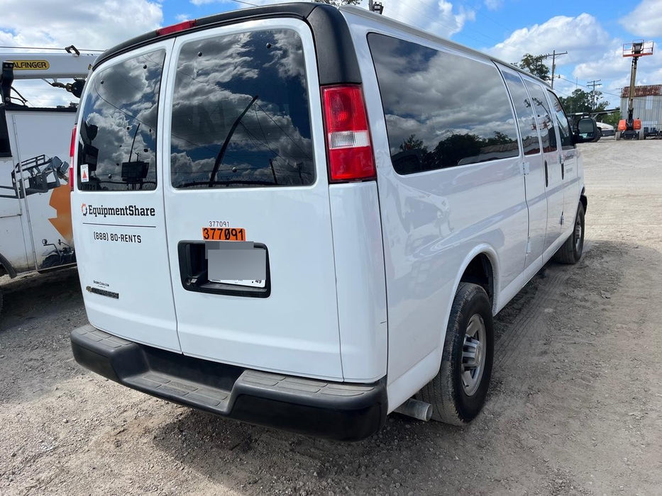 2023 CHEVROLET Express Van - Rental
