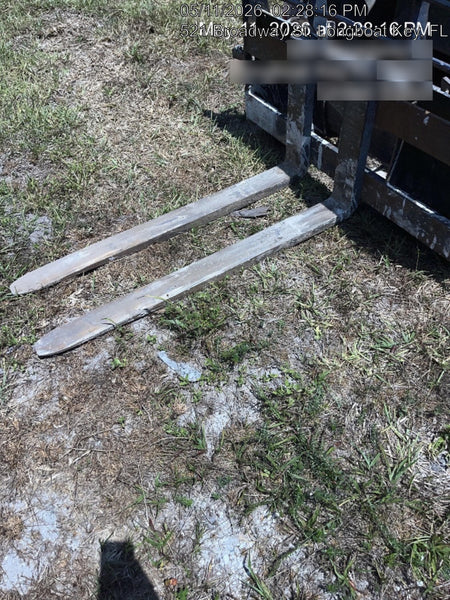 2022 ARROW MATERIAL HANDLING 48" Pallet Forks - Arrow
