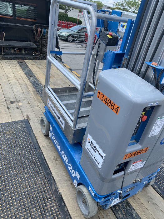 2021 GENIE GR-20