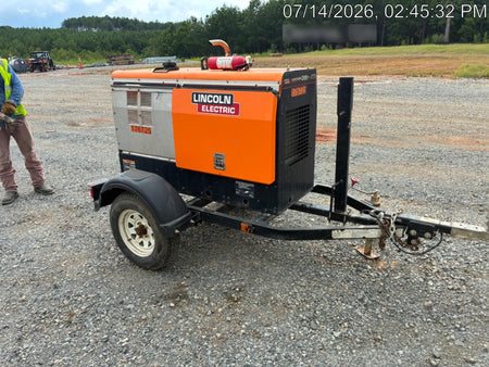 2021 Lincoln Electric Vantage 322 Vantage 322 Ready Pak 3 w/ Decals, ORANGE (includes trailer, cable rack, fender light kit) NO Telematics