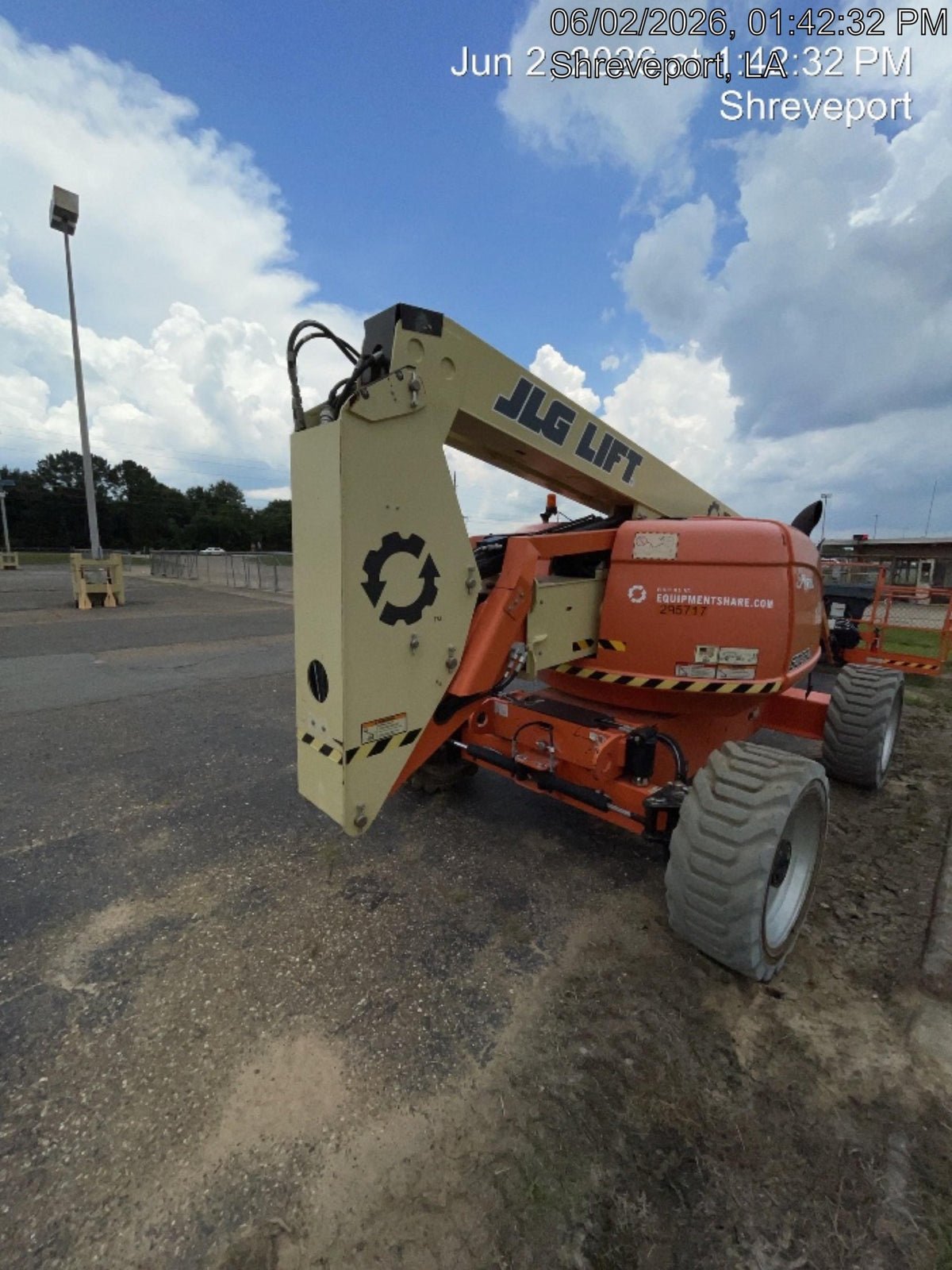 2023 JLG 600AJ