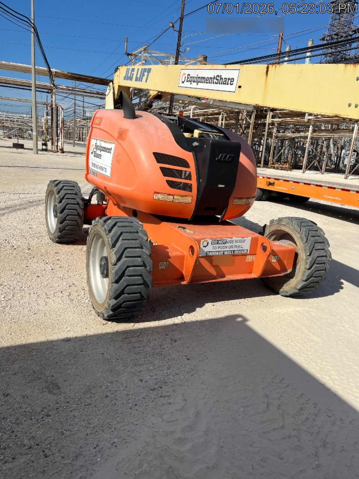 2019 JLG 600AJ
