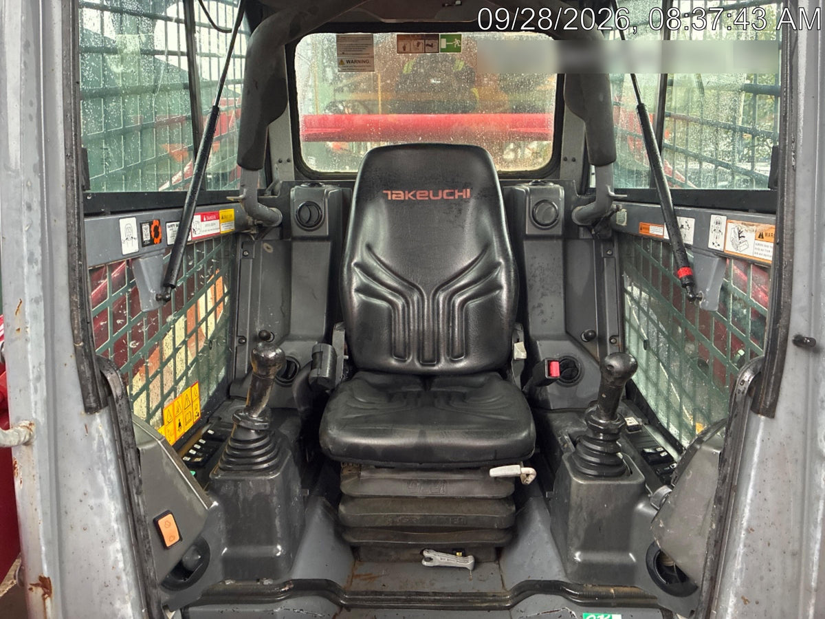 2021 TAKEUCHI TL10V2-CR