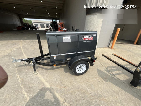 2024 Lincoln Electric Dual Maverick 200/200X Ready Pak 3, Includes Trailer, Cable Rack, Fender Light Kit K4382-1-RP3