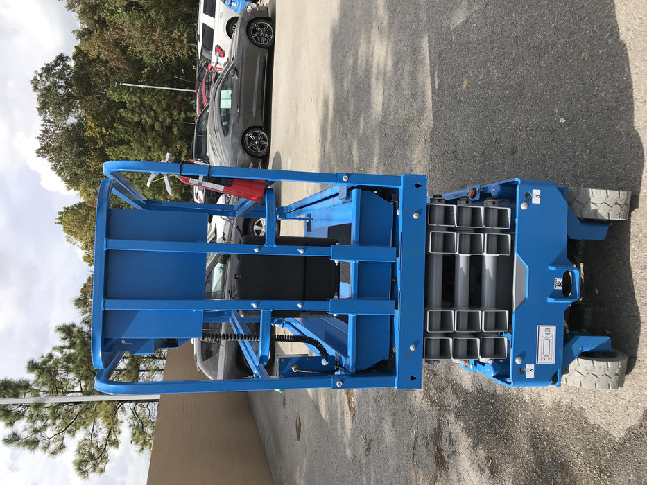 2019 Genie GS-1930 Fixed Rails with Chain Entry