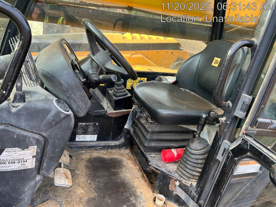 2018 JCB 510-56 JCB 510-56 Telehandler 74 HP w/CAB/HVAC, Beacon, Worklights, Aux Hydraulics, Solid Tires, 60" Carriage/Forks