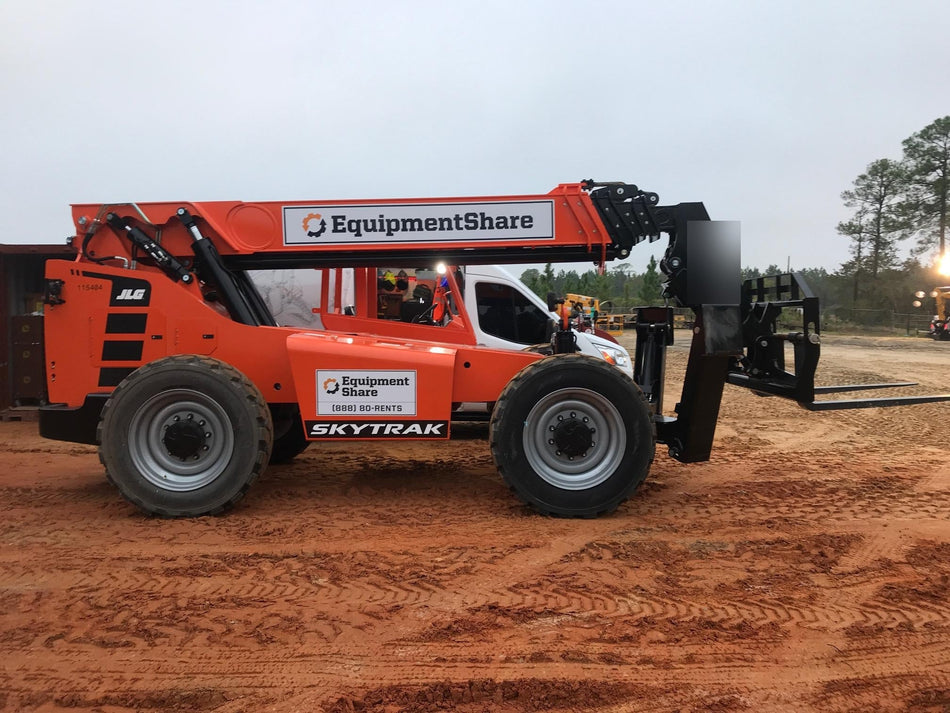 2020 Skytrak 12054 74Hp, Canopy, FF Tires, Work Lights, Beacon, Aux Hydraulics, Back up Alarm, Lifting Eye, ES Decals