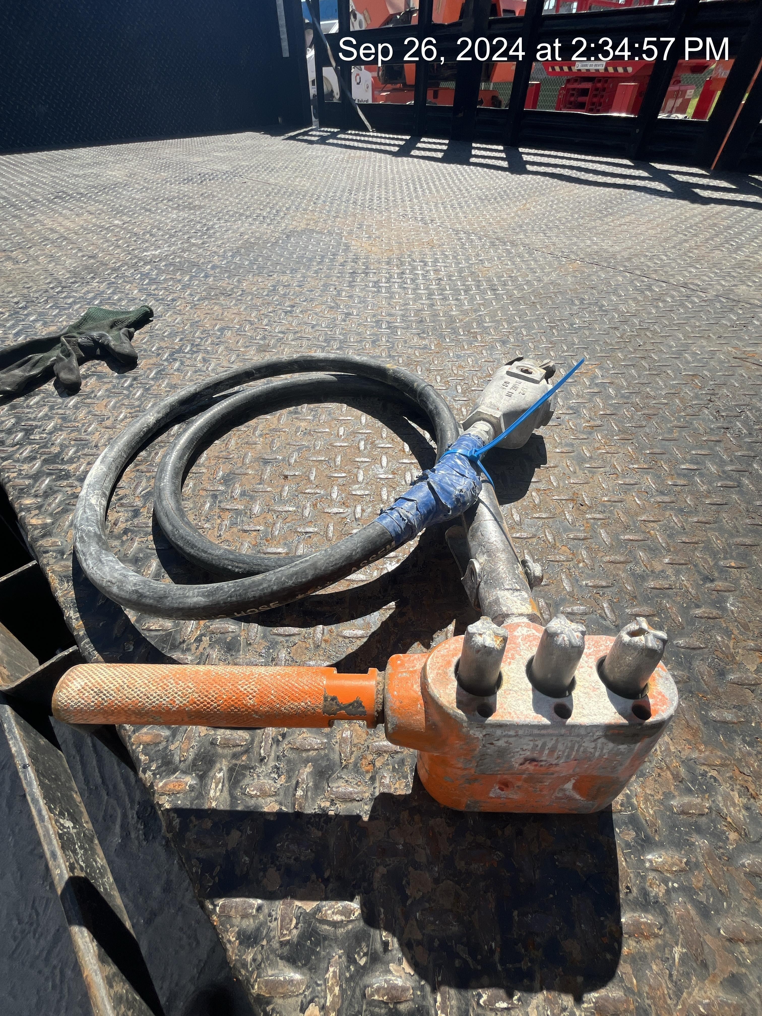 2020 MICHIGAN PNEUMATIC T3