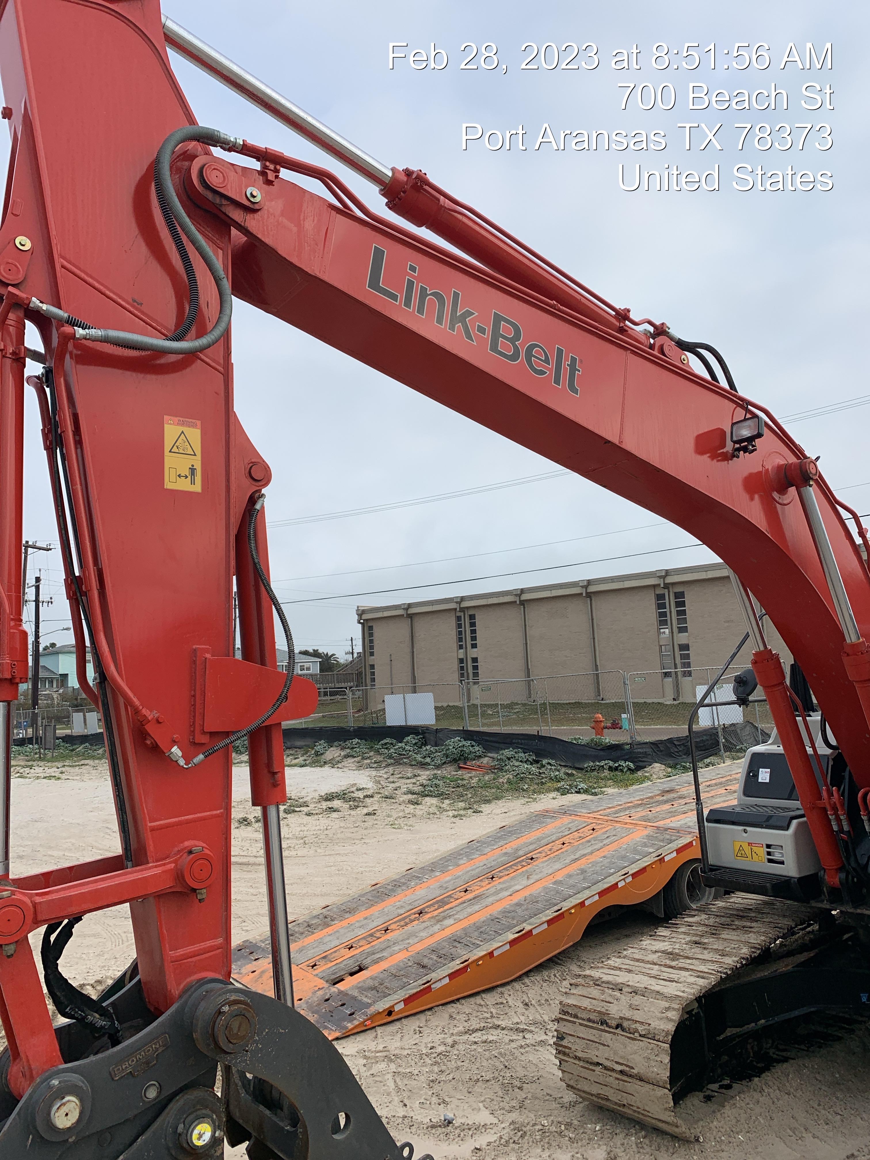 2023 LINK-BELT 210X4EX