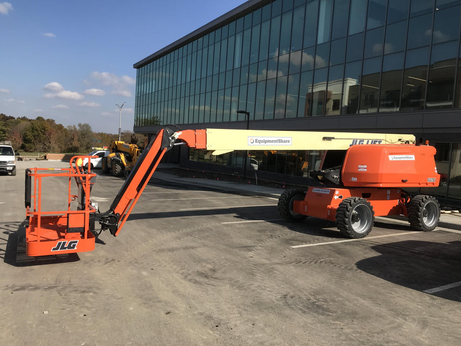 2019 JLG 660SJ