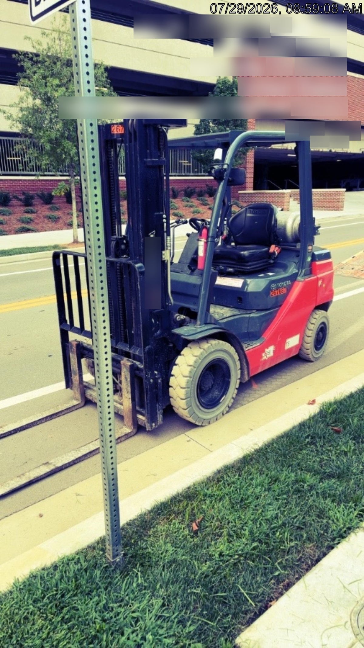 2022 TOYOTA 50-8FGU25