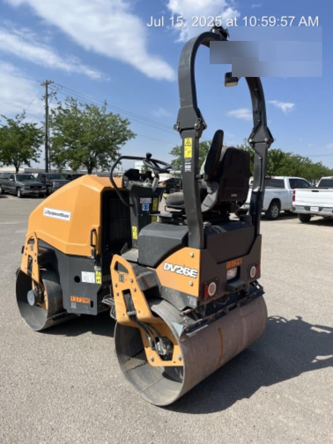 2021 CASE DV26E