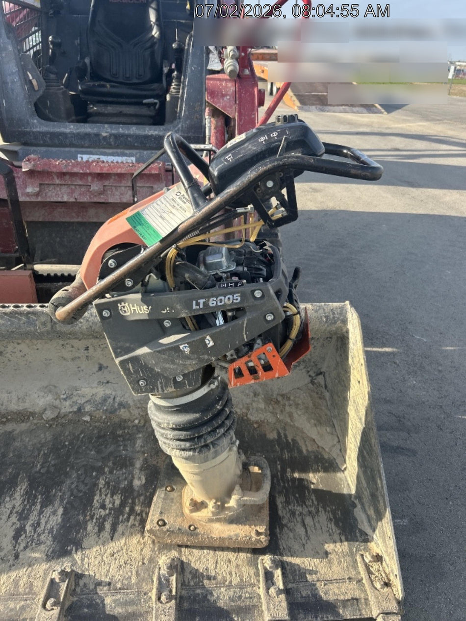 2025 HUSQVARNA LT6005
