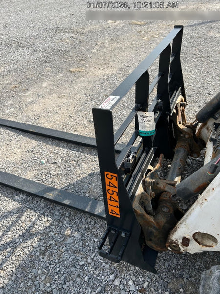 2025 ARROW MATERIAL HANDLING F5100CB - 72"