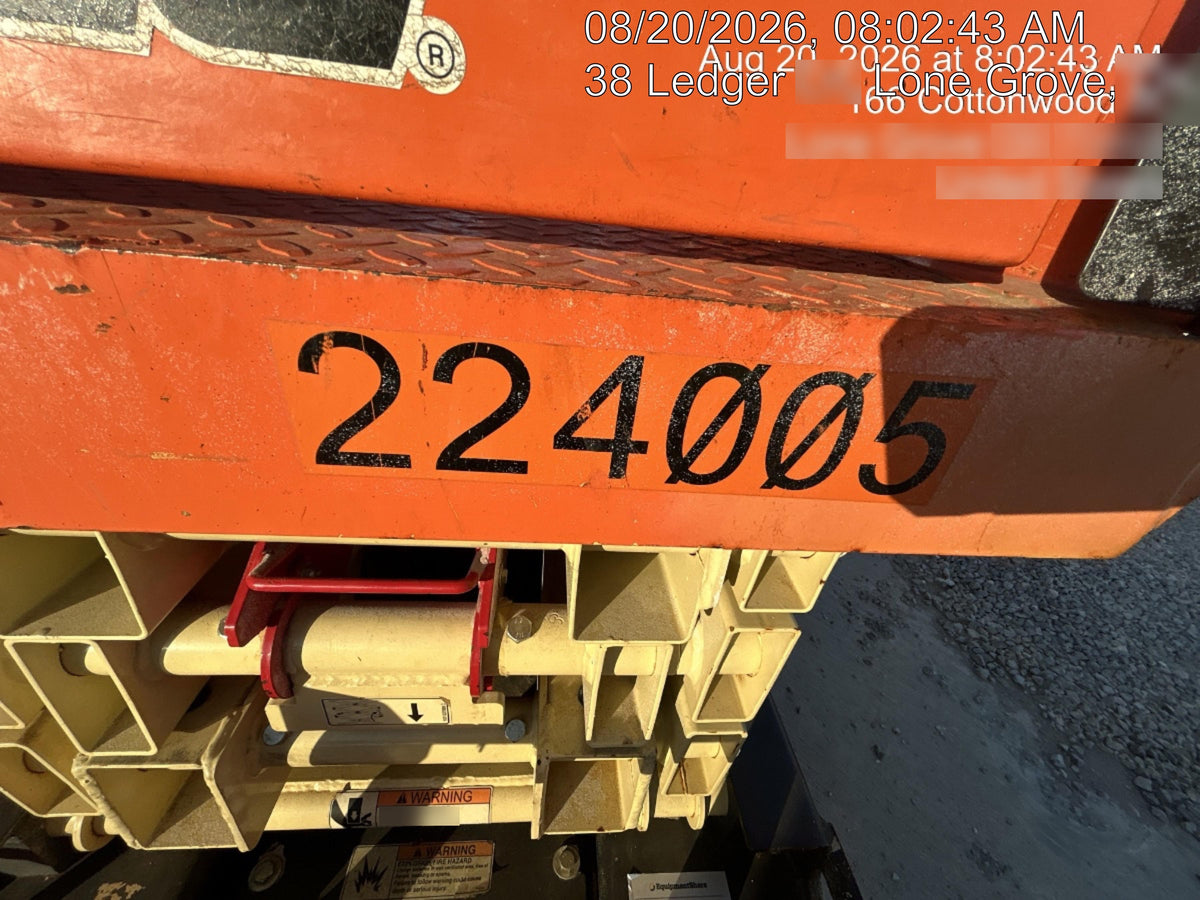 2022 JLG ES2632
