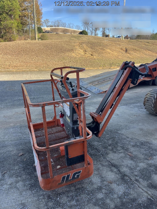2019 JLG 450AJ