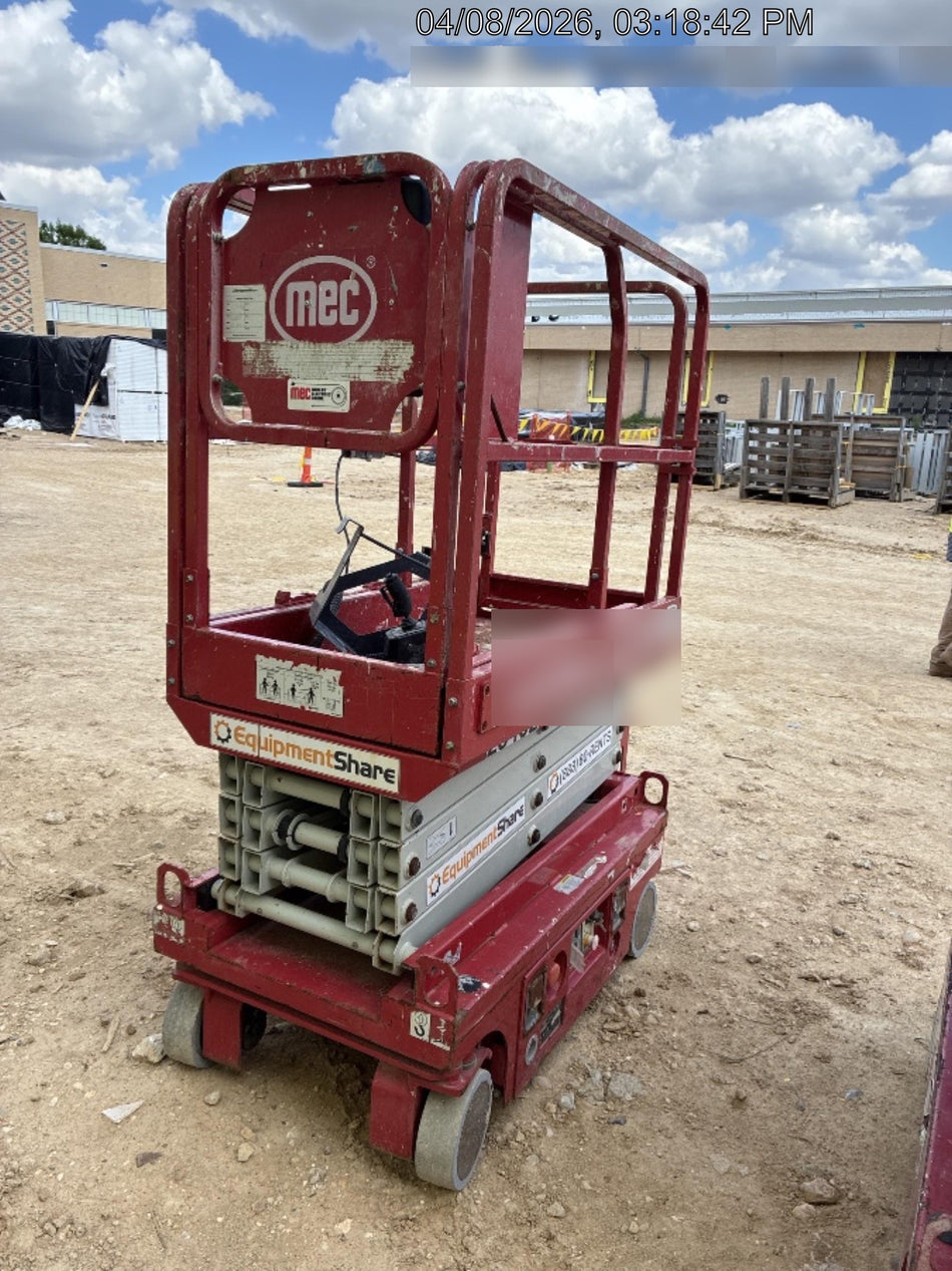2019 MEC 1330SE MEC 1330SE w/ES Track Hardware, Full Extended 2 Year Warranty