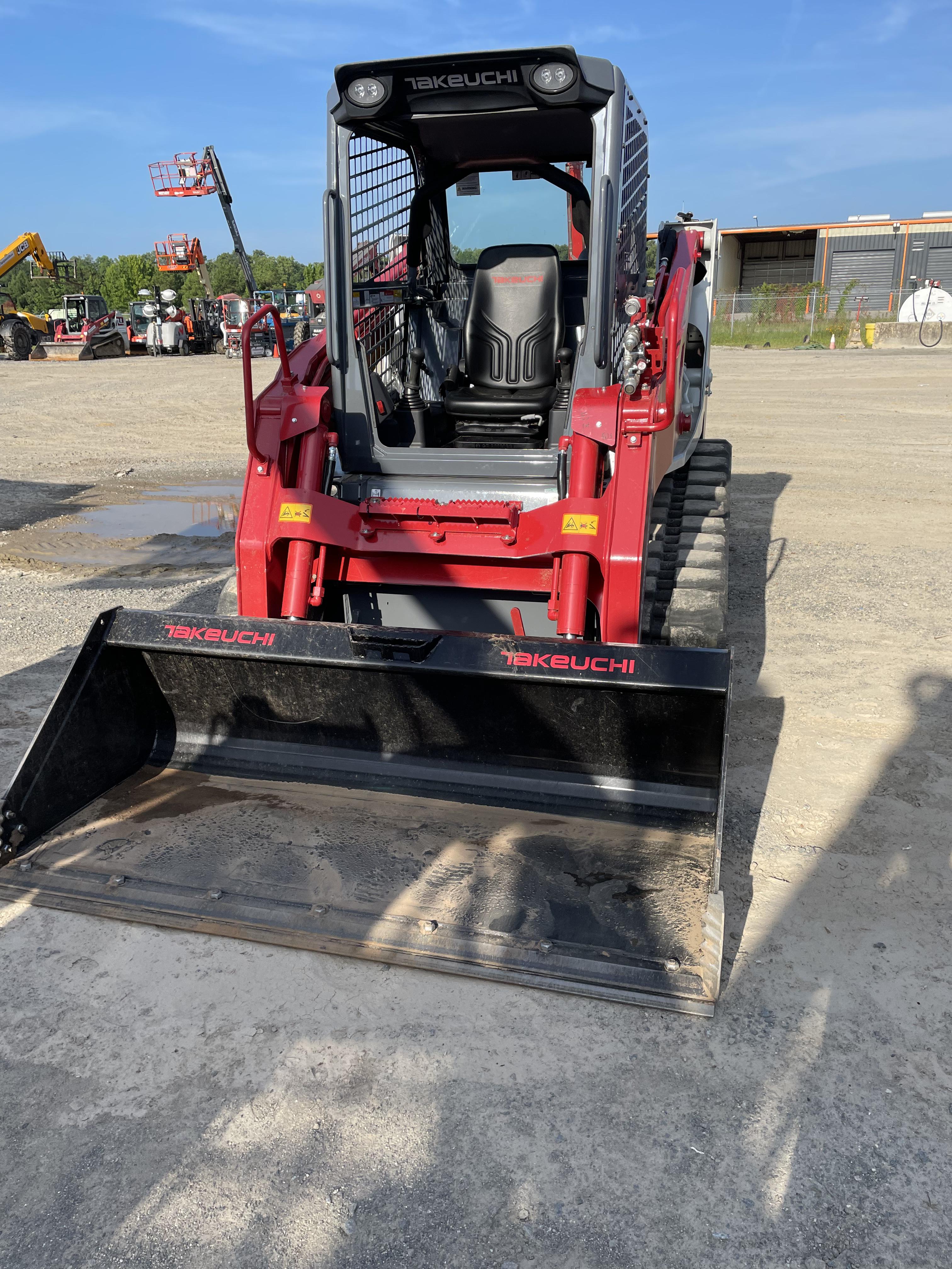 2022 TAKEUCHI TL12R2-R