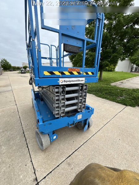 2022 GENIE GS-3246