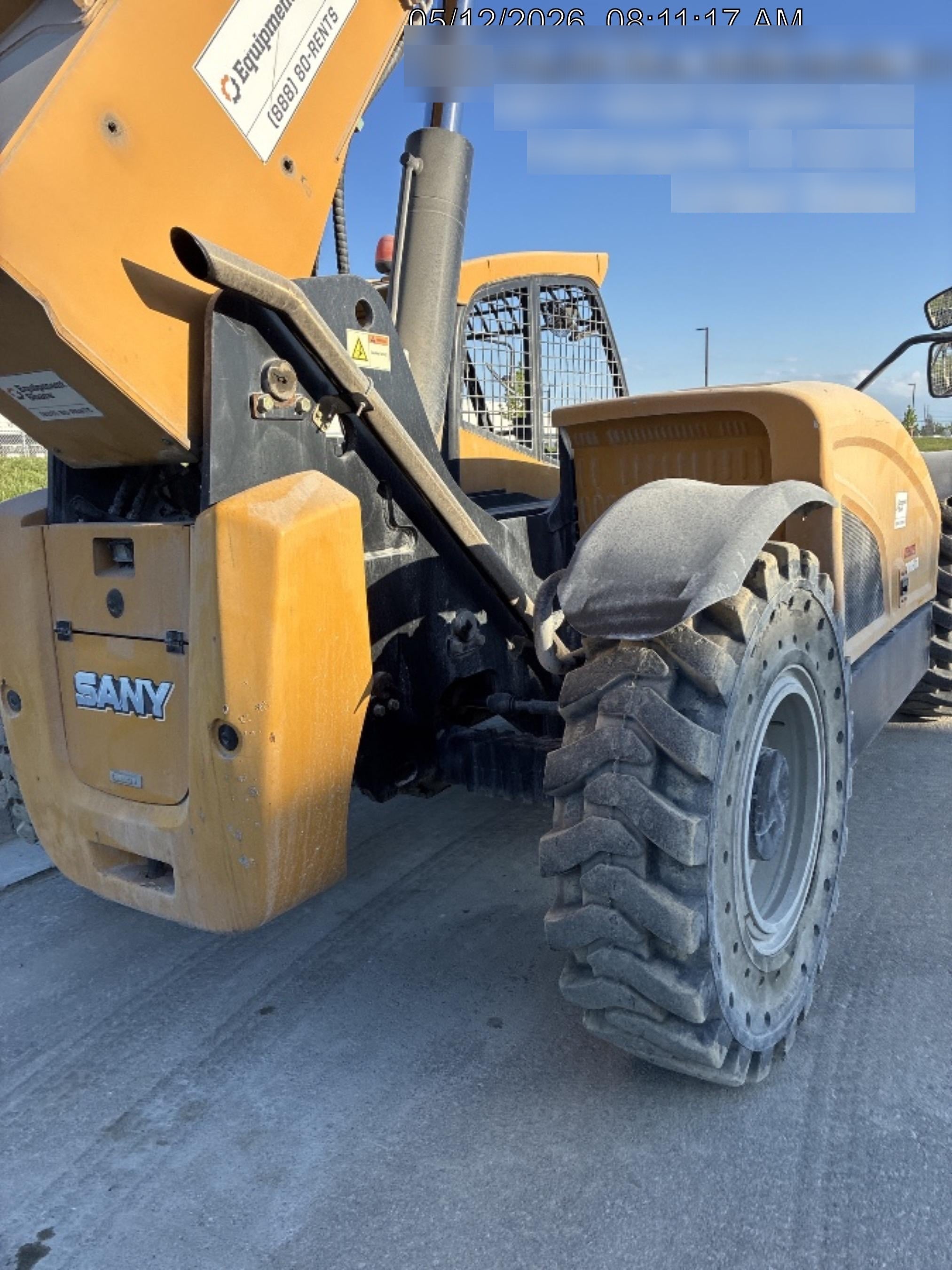 2022 SANY STH1056