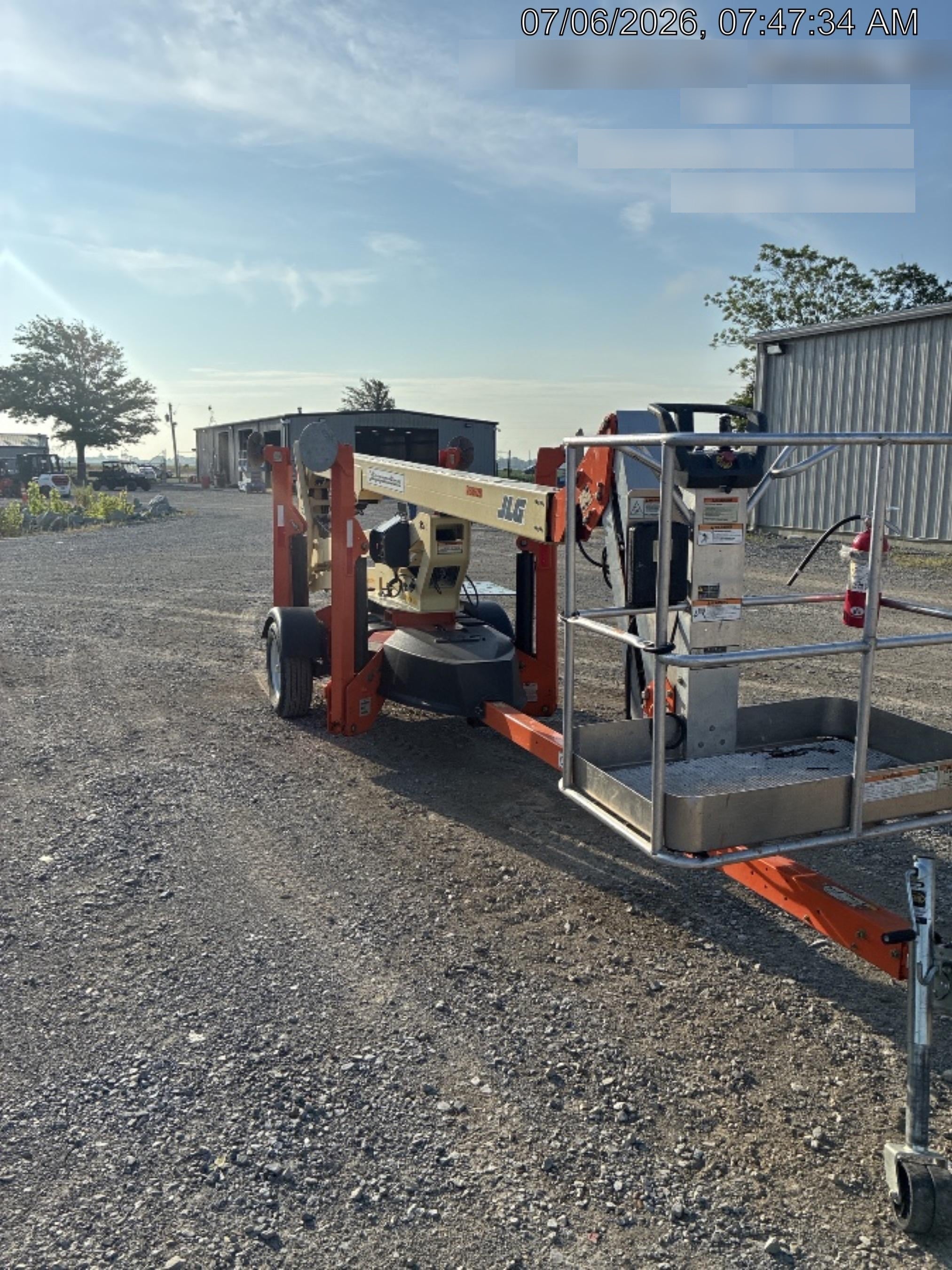 2022 JLG T500J