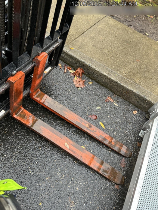 2022 TOYOTA 50-8FGU25