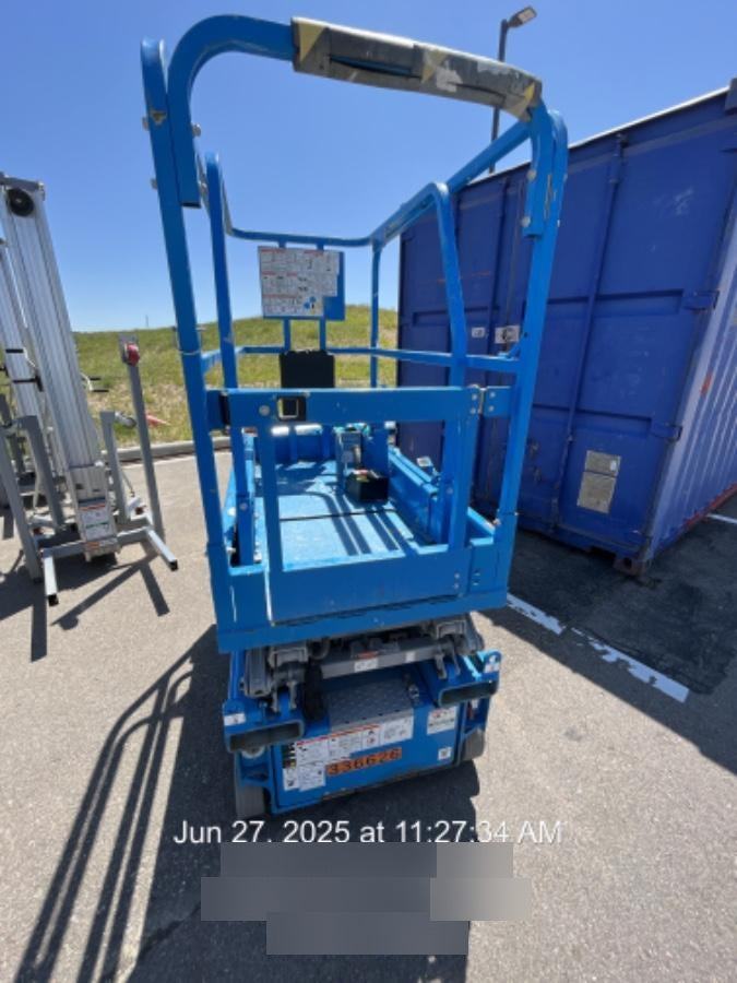 2023 GENIE GS-1432