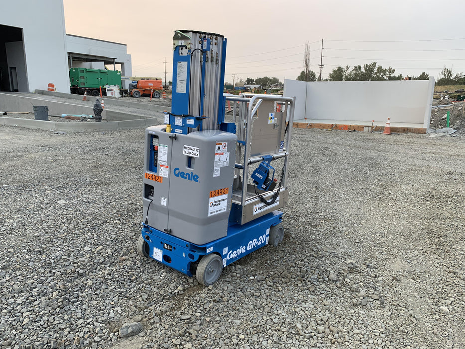 2021 GENIE GR-20