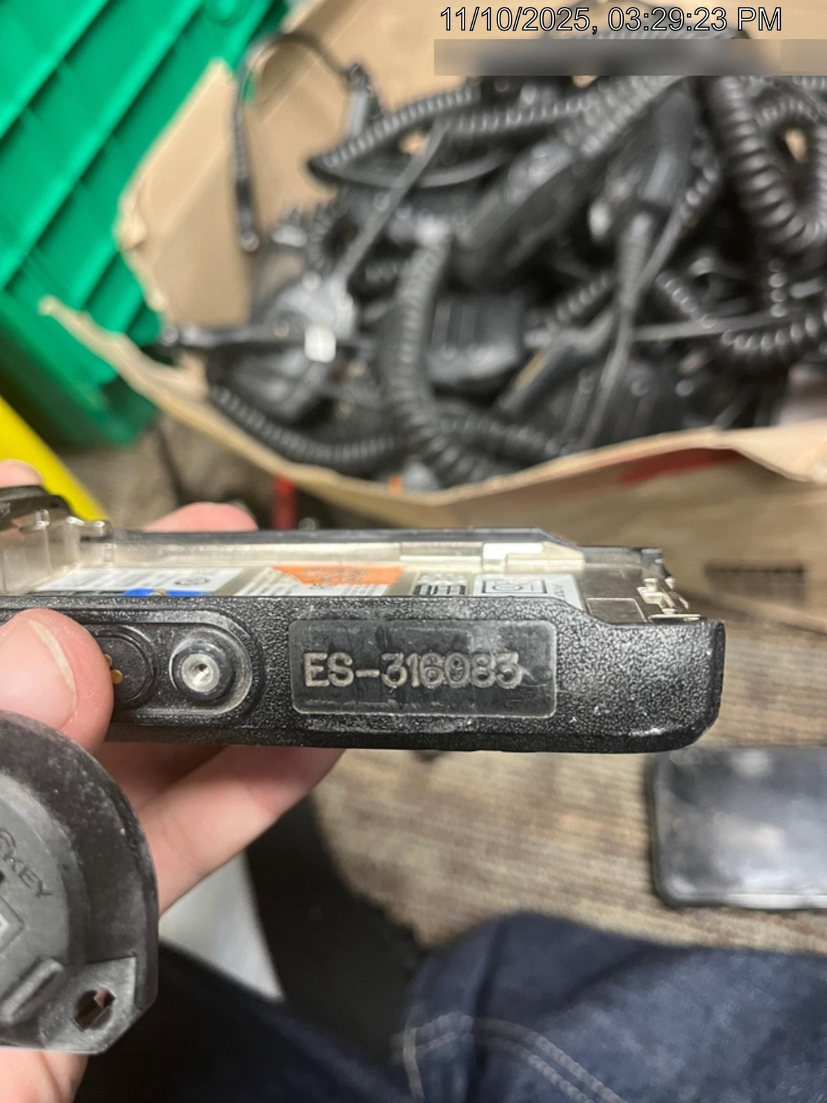 2023 MOTOROLA R7 DISPLAY