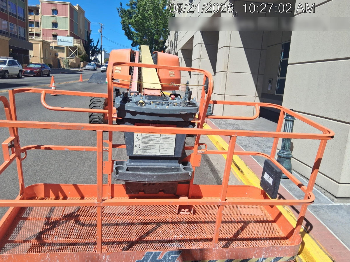 2020 JLG 600S