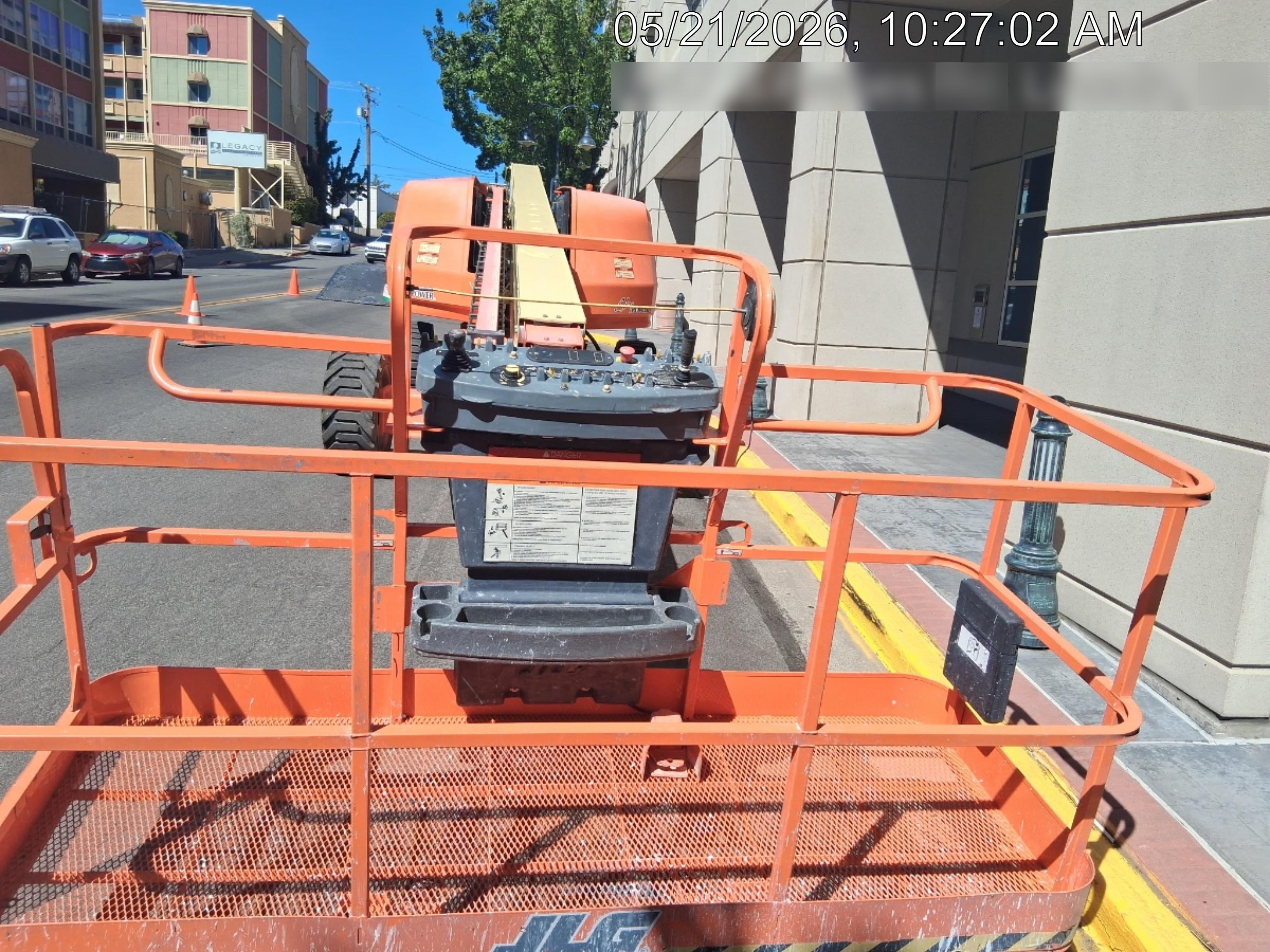 2020 JLG 600S