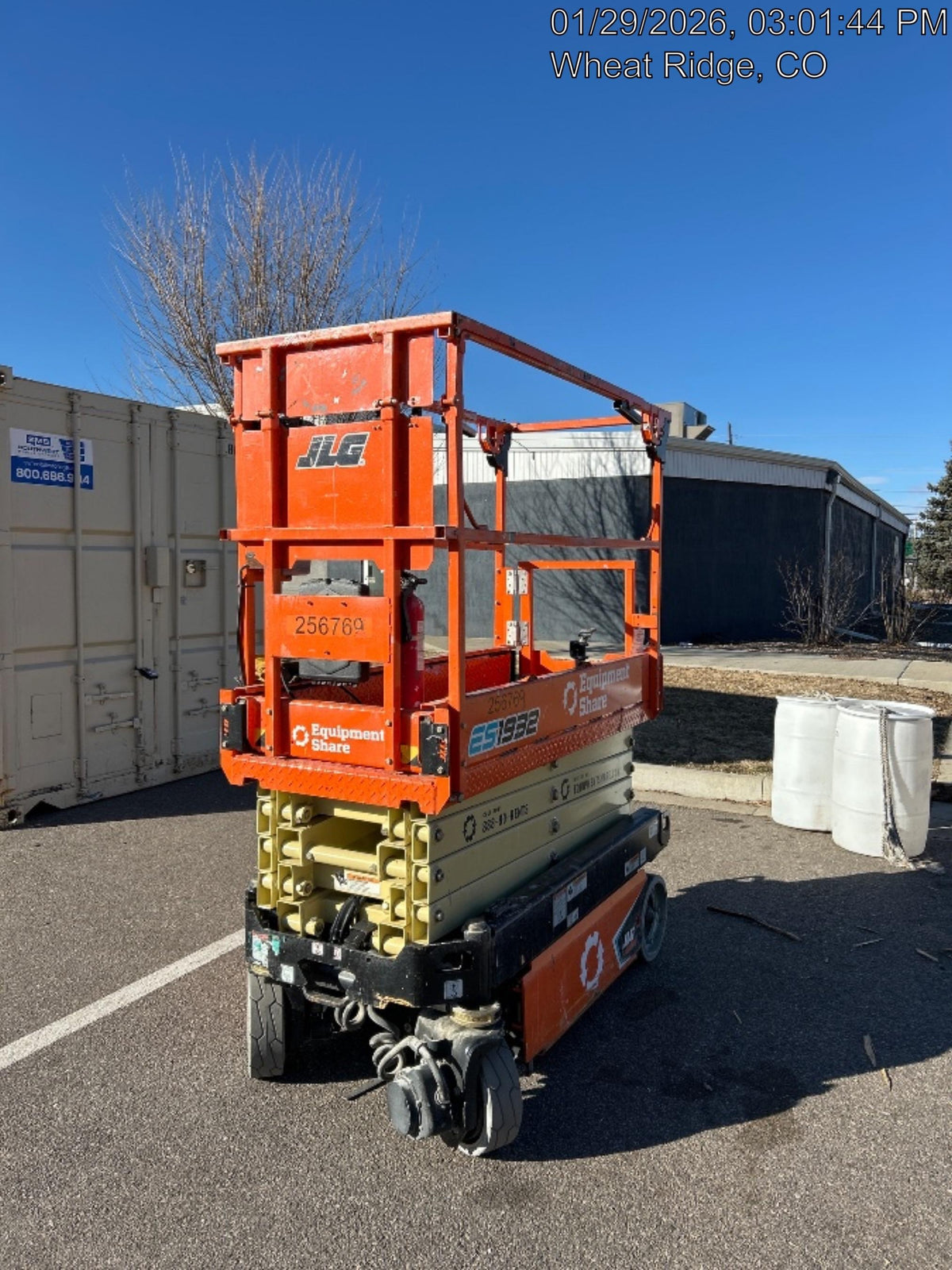 2022 JLG ES1932