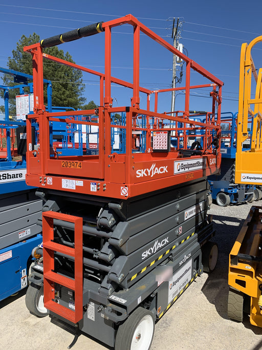2022 SKYJACK SJ4740