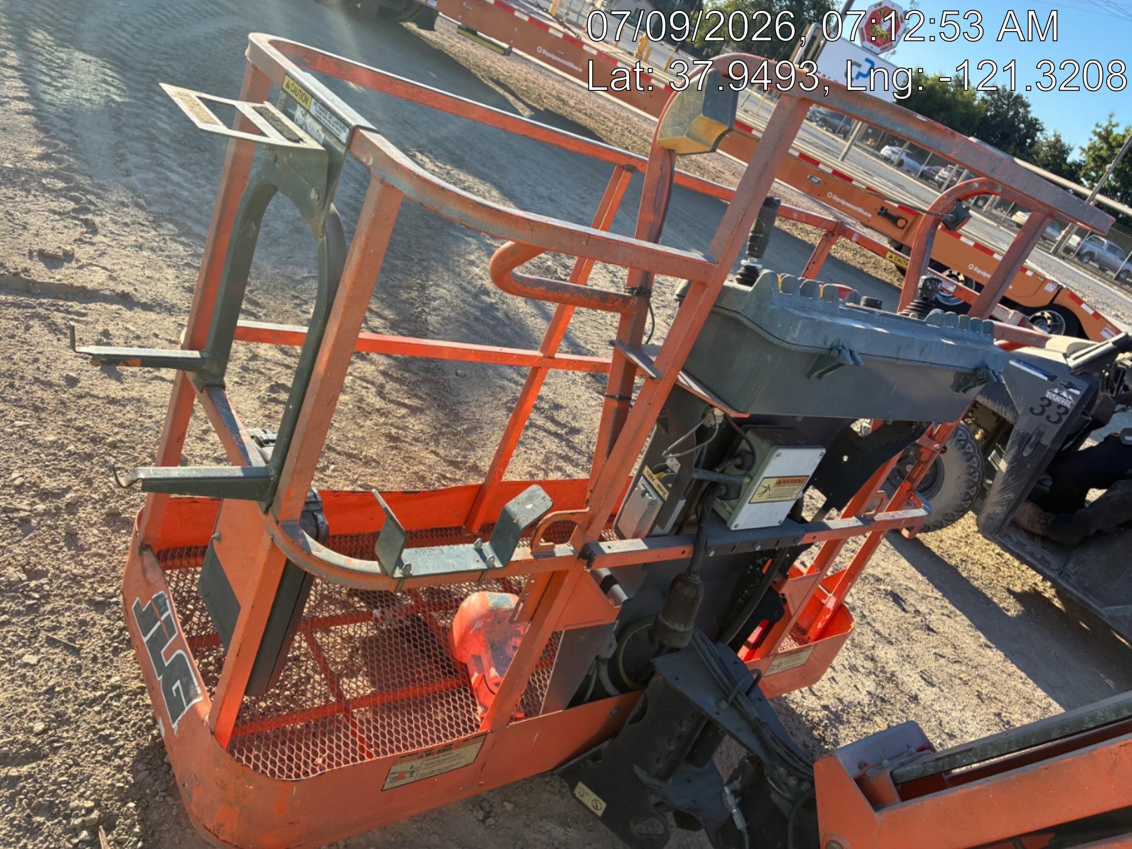 2019 JLG 450AJ