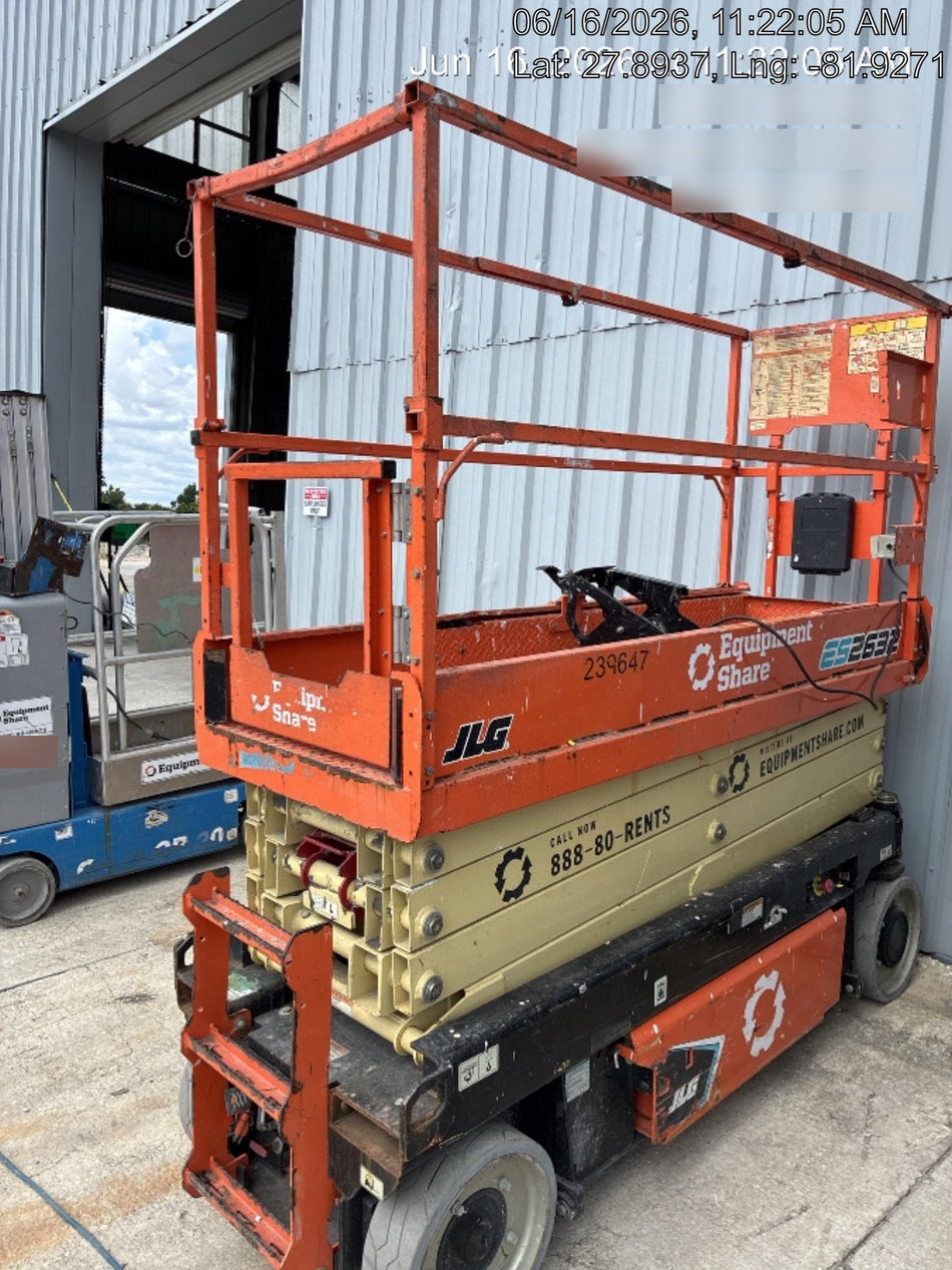 2022 JLG ES2632