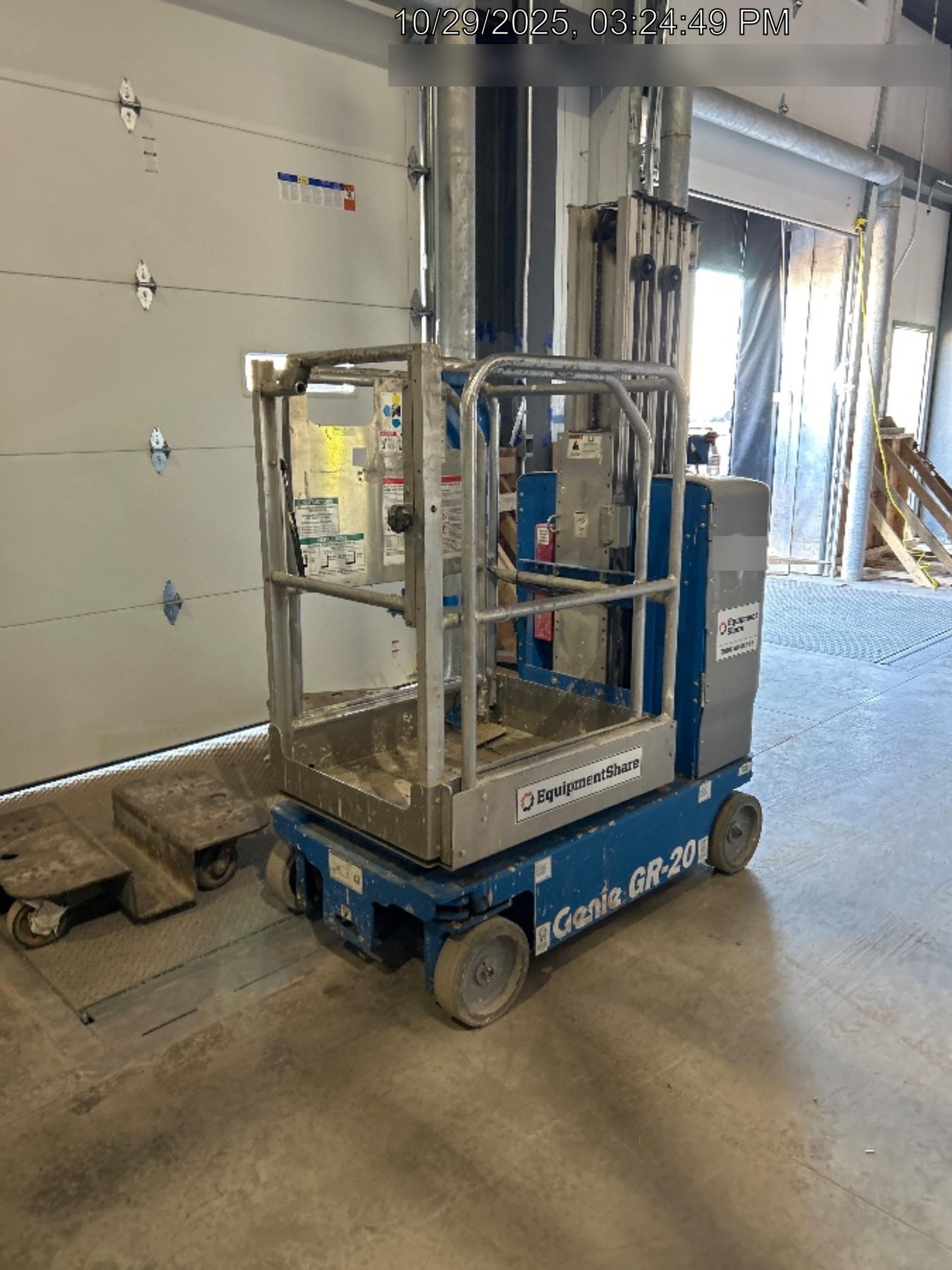 2020 GENIE GR-20