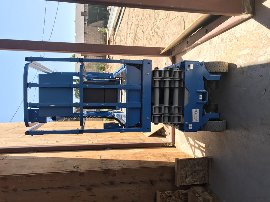 2020 Genie GS-1930 Solid Non Marking Tires, Beacon, Folding rails with half height swing gate, 800W Inverter