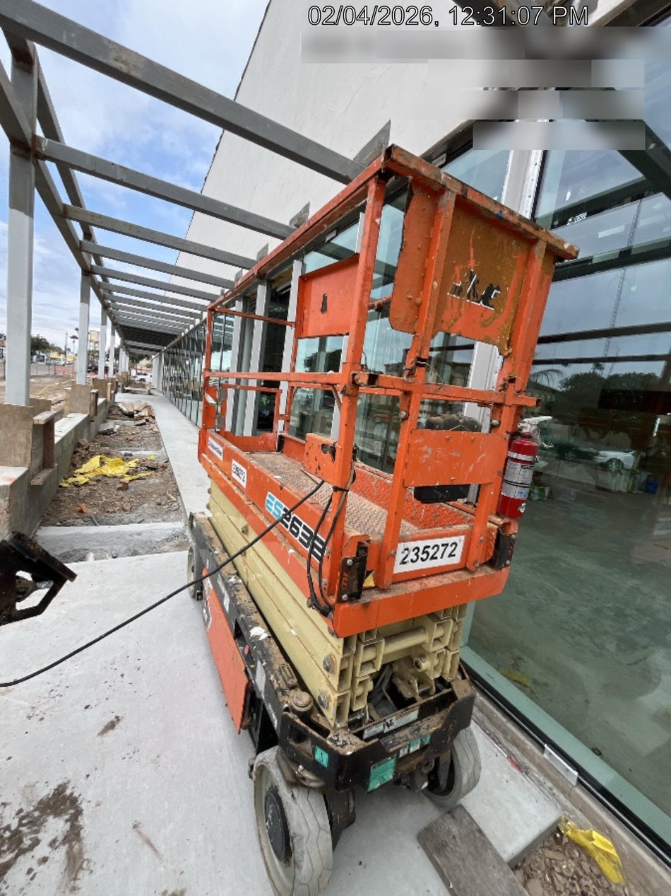 2022 JLG ES2632