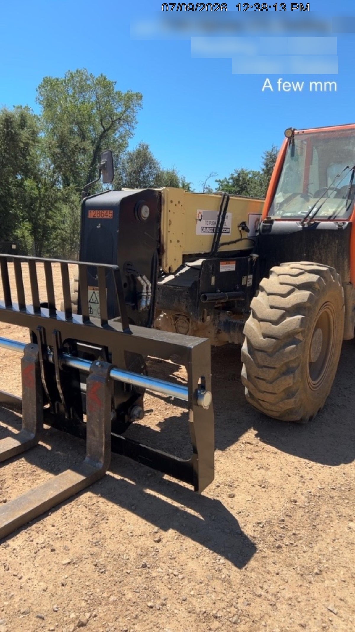 2021 JLG 1732