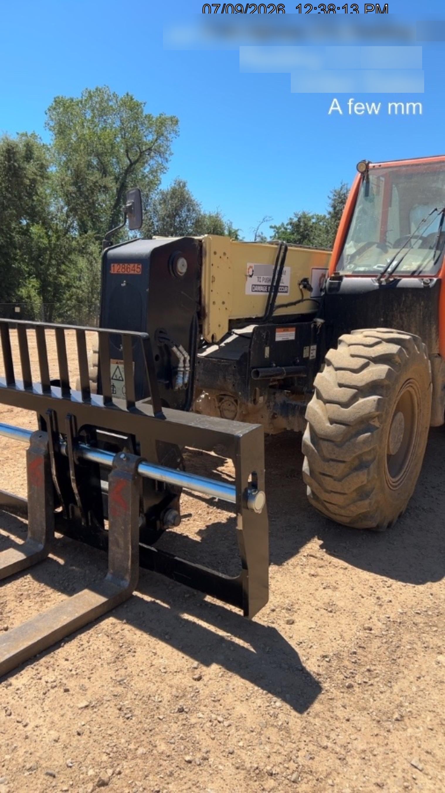 2021 JLG 1732