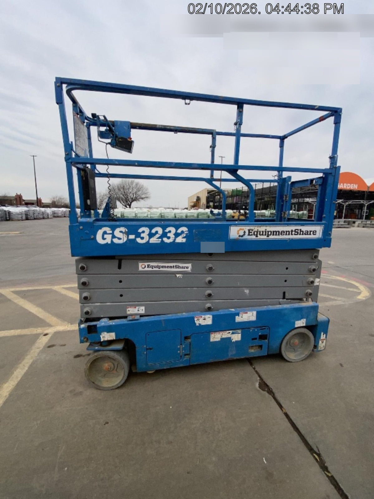 2018 GENIE GS-3232
