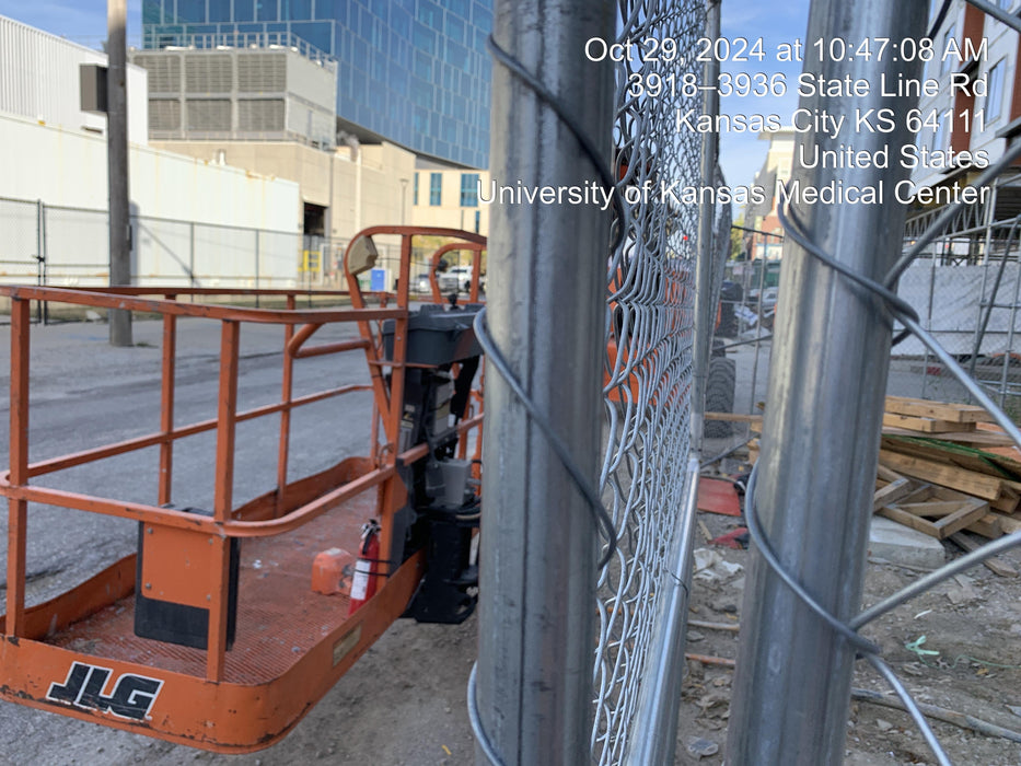 2019 JLG 860SJ