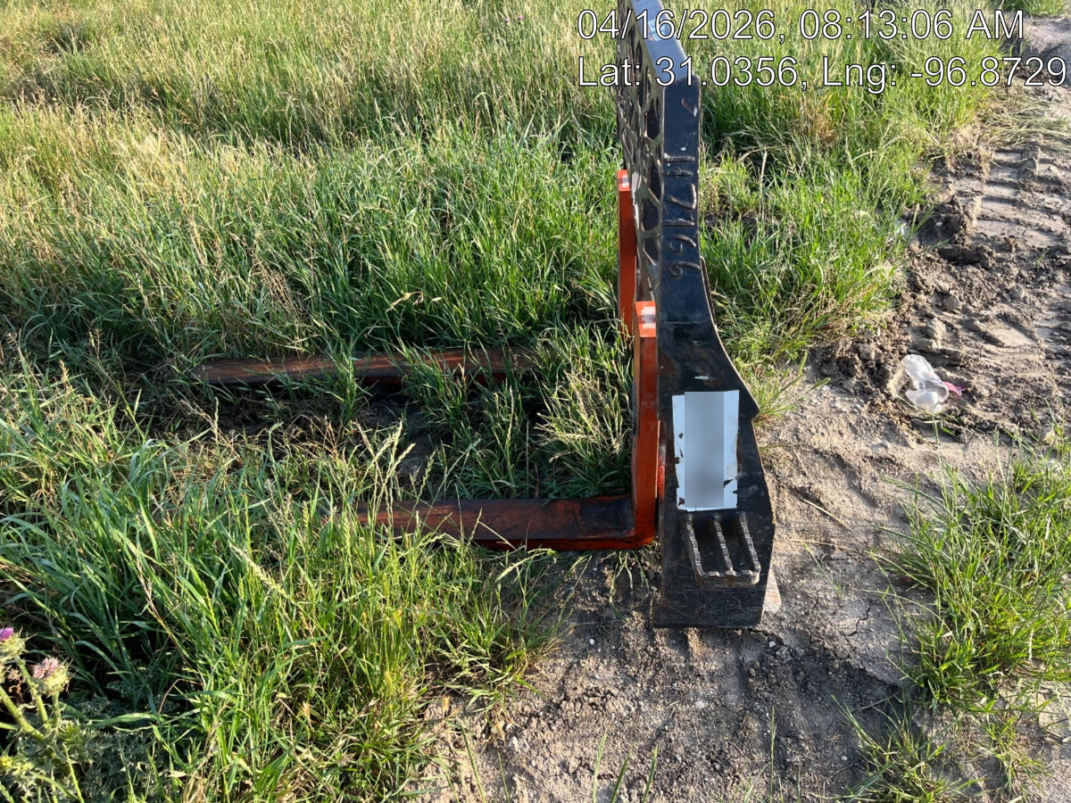 2020 PALADIN 48" Pallet Forks - Paladin