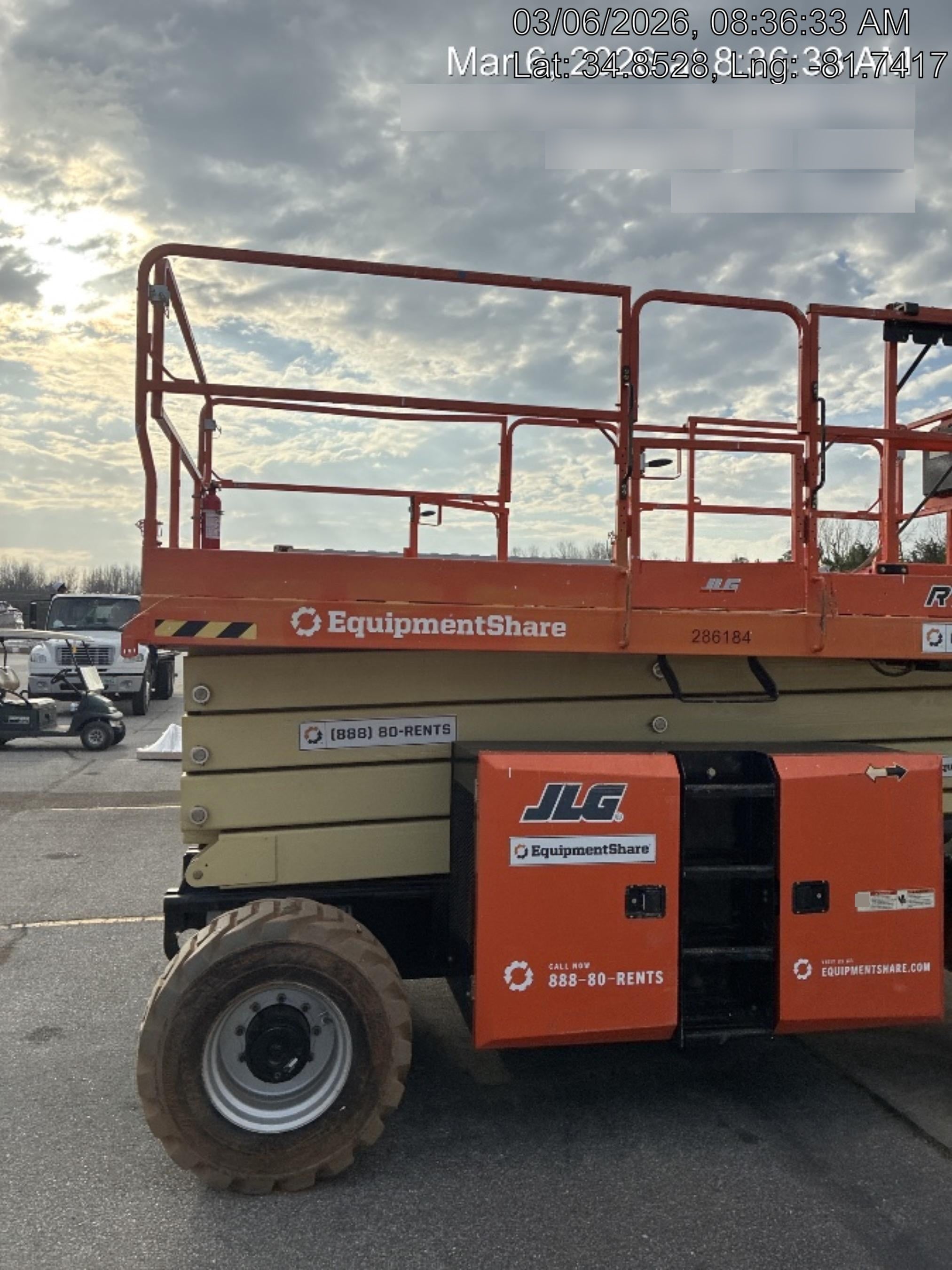 2022 JLG RT4394